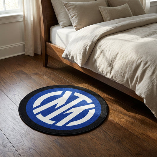 FC Interยฎ Logo Rug